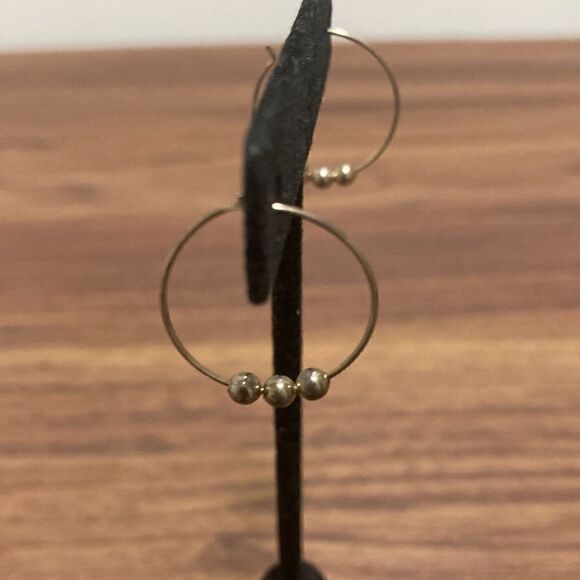 Vintage NWT Sterling Silver Ball Hoop Earring for Pierced Ears. - Picture 5 of 5